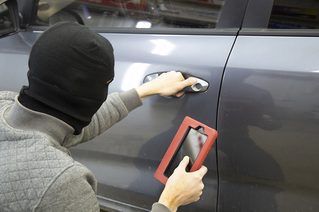 Hackers Can Clone Millions of Toyota, Hyundai, and Kia Keys